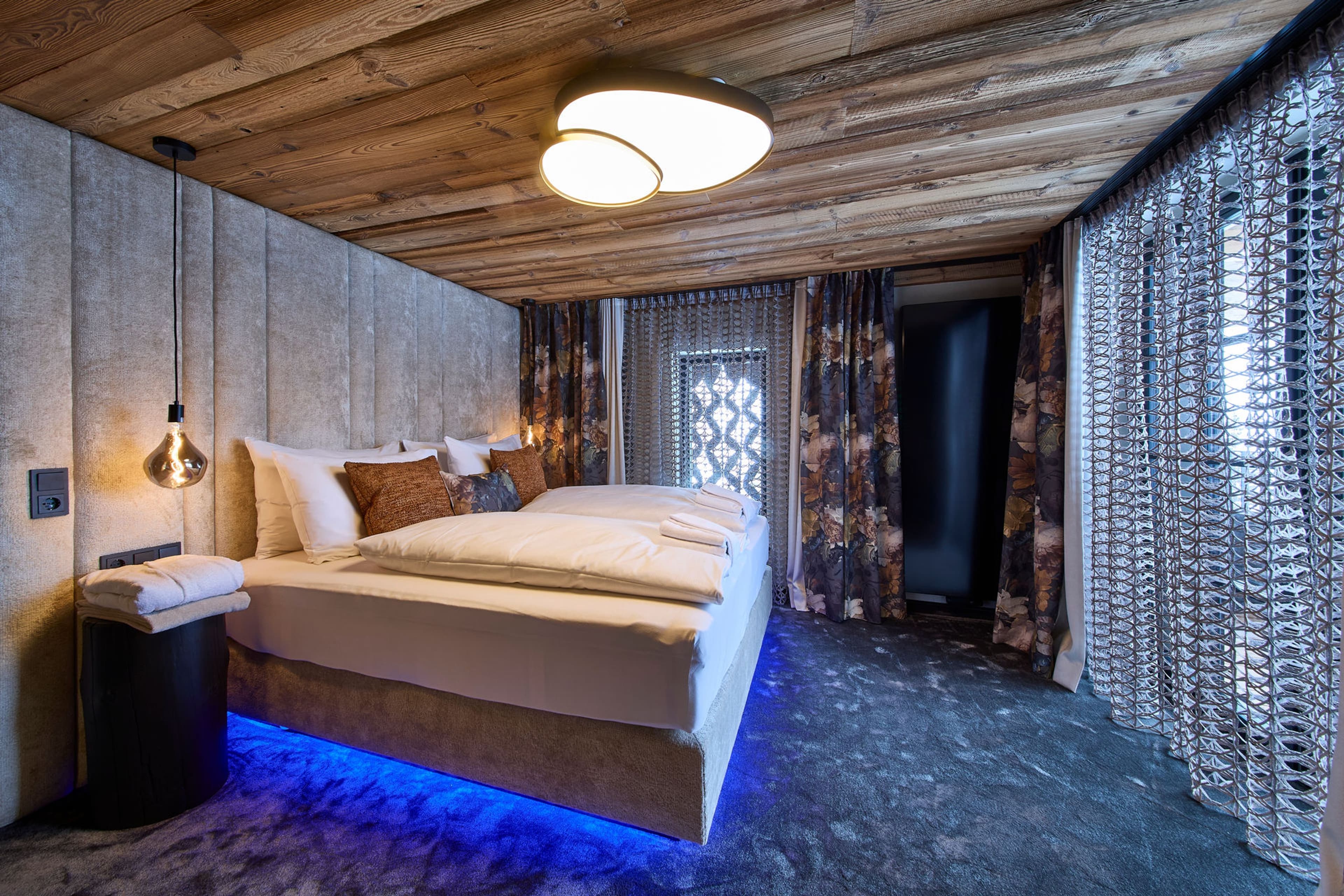 NANI – Mountain Chalet - Image 2