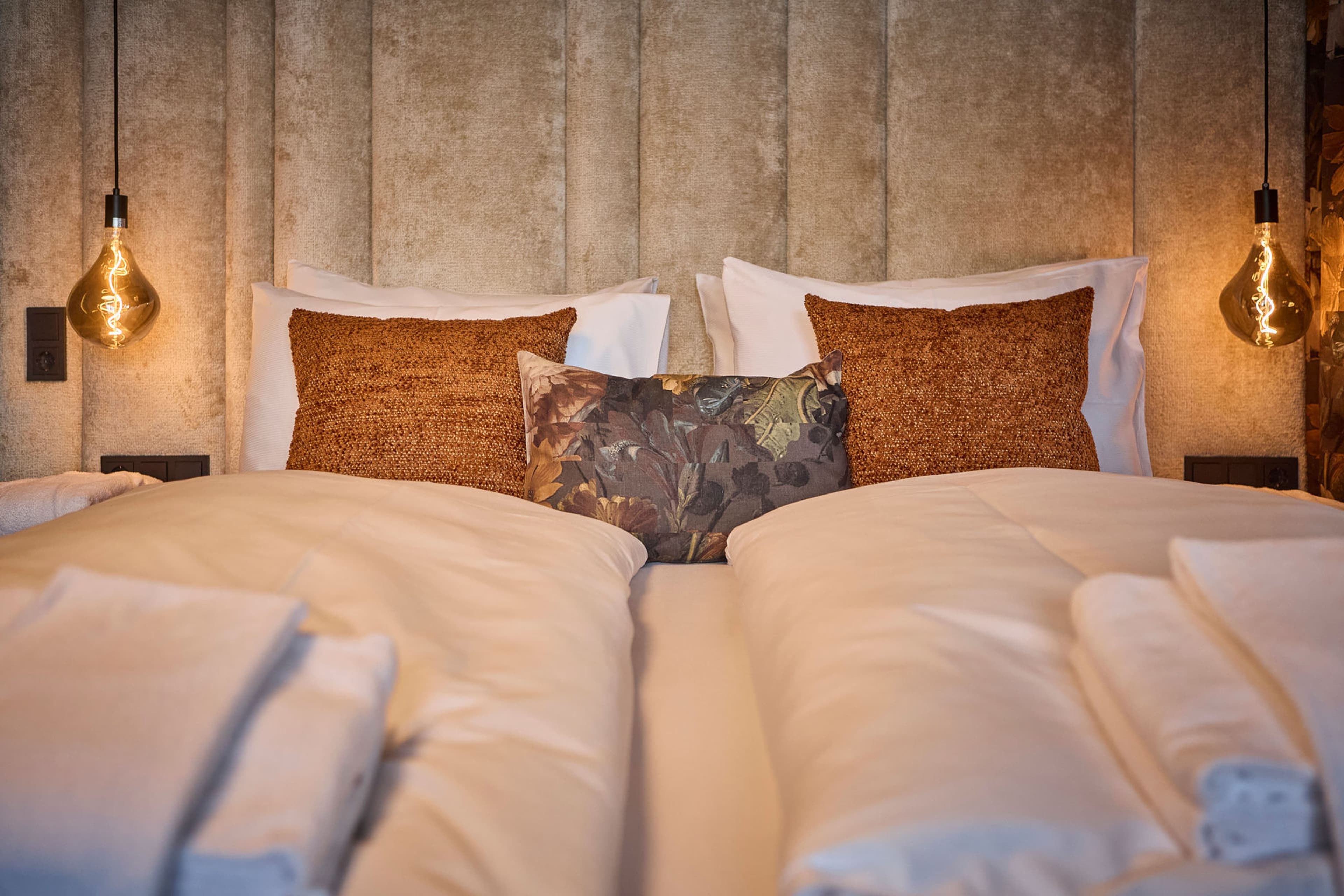 NANI – Mountain Chalet - Image 3