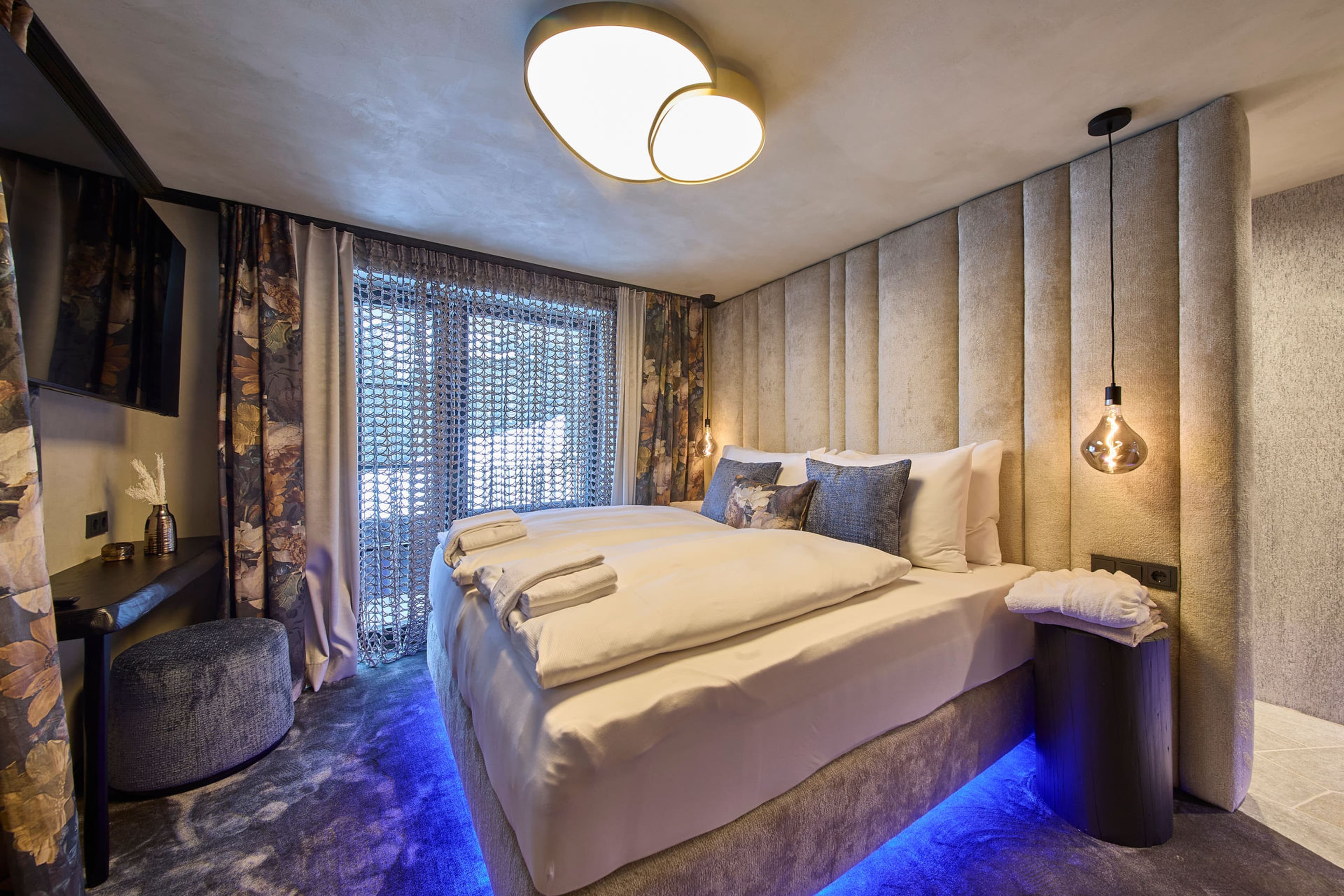 NANI – Mountain Chalet - Image 5